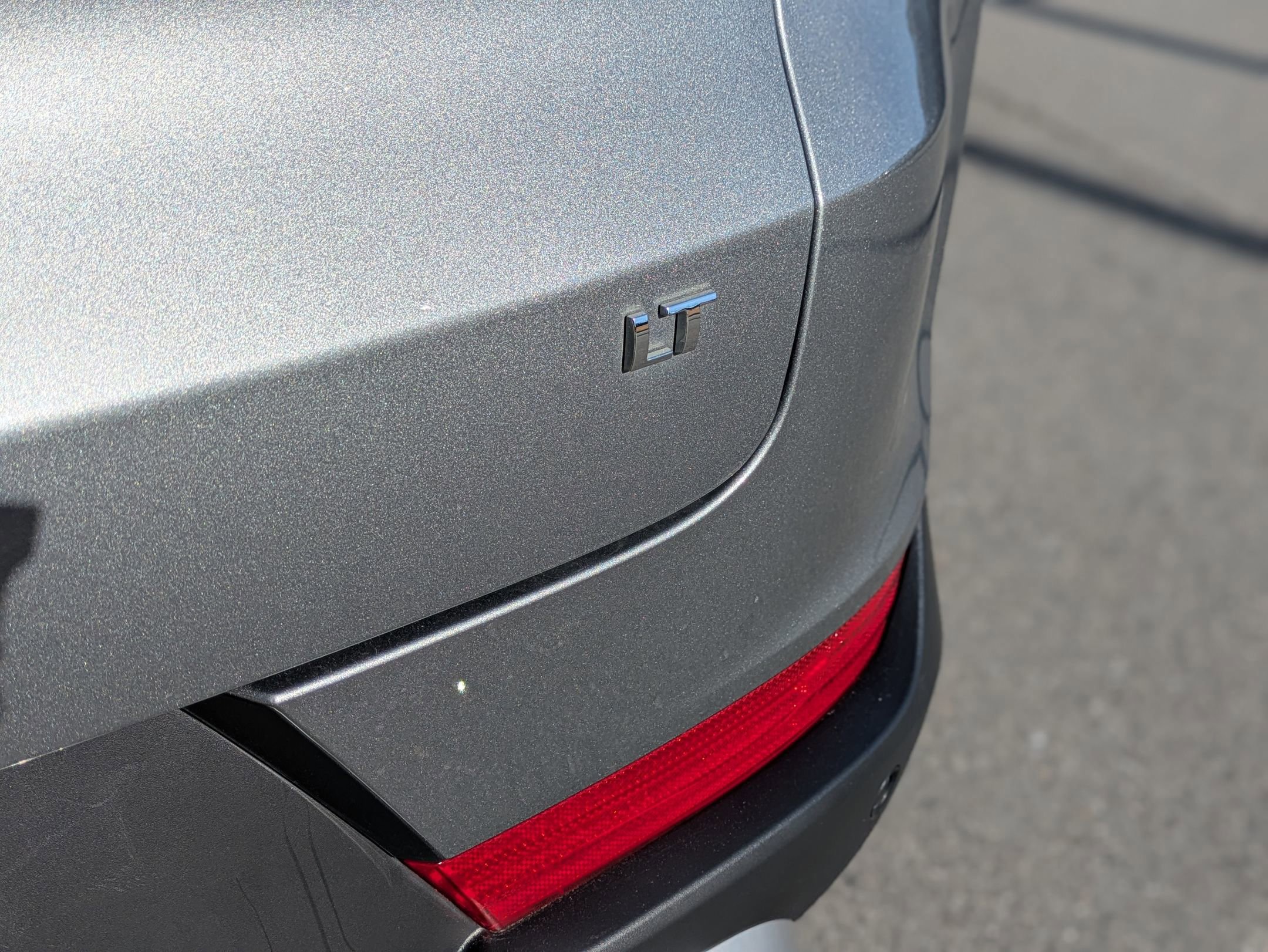 Used 2025 Chevrolet TrailBlazer LT w/ Driver Confidence Package image 32