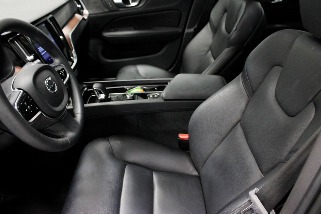Used 2024 Volvo S60 B5 Plus w/ Climate Package AWD/4WD image 27