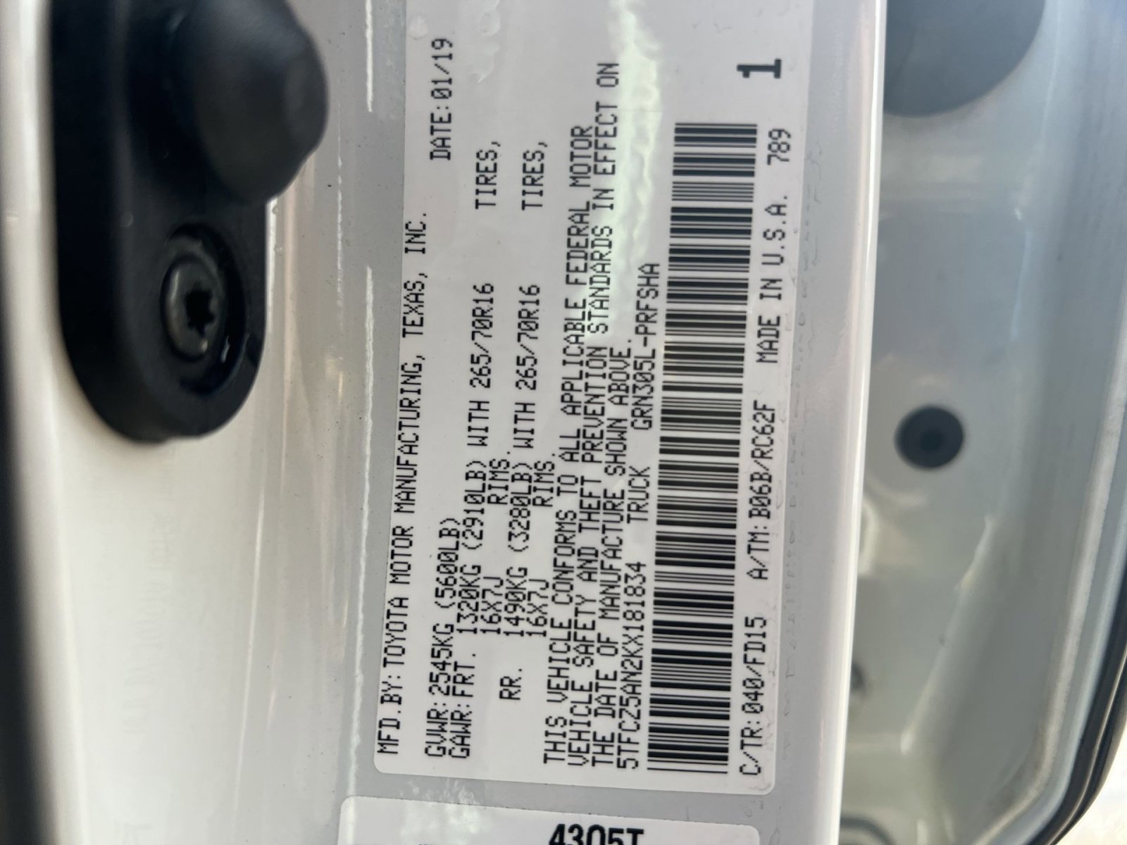 Used 2019 Toyota Tacoma TRD Off-Road w/ Technology Package image 27