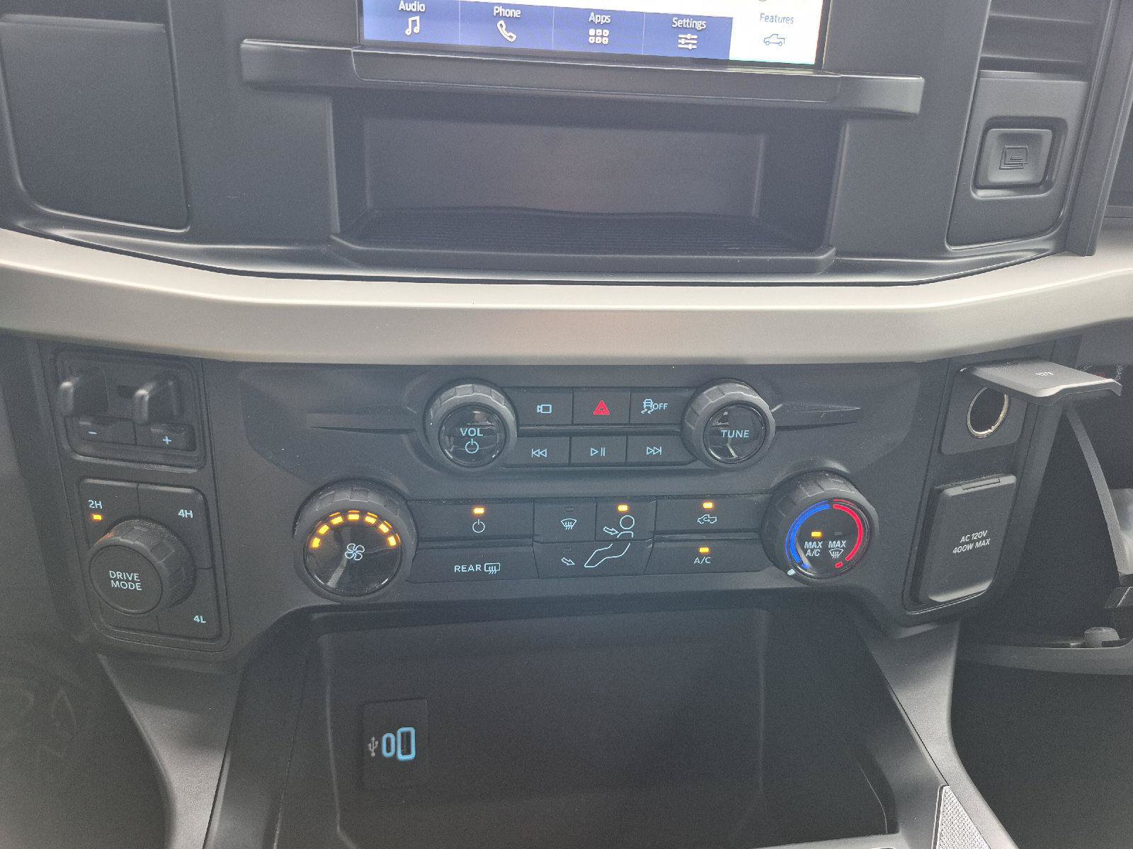 Certified 2025 Ford F350 XLT w/ 360-Degree Camera Package AWD/4WD image 5