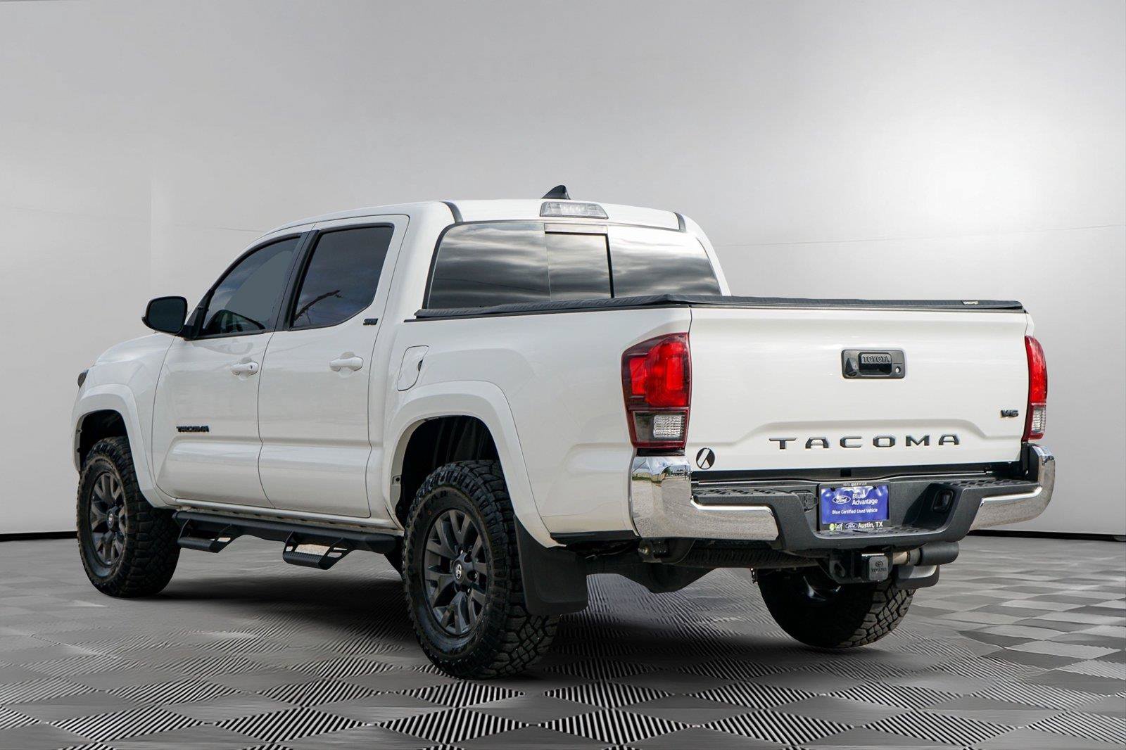 Used 2023 Toyota Tacoma SR5 RWD image 6