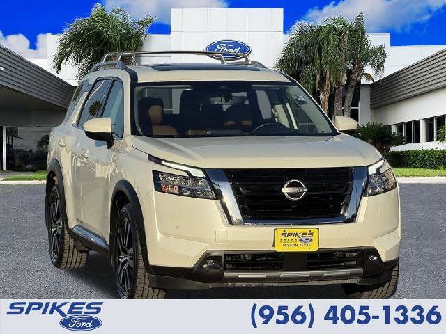 Used 2023 Nissan Pathfinder Platinum image 7