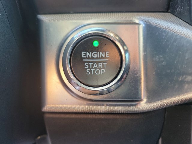 Certified 2022 Ford F150 Raptor w/ Equipment Group 801A High image 29