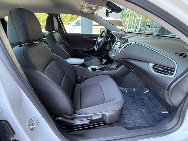 Used 2020 Chevrolet Malibu LS FWD image 18