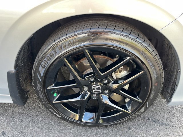 Used 2025 Honda Civic Sport image 14