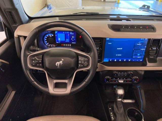 Certified 2023 Ford Bronco Wildtrak AWD/4WD image 12