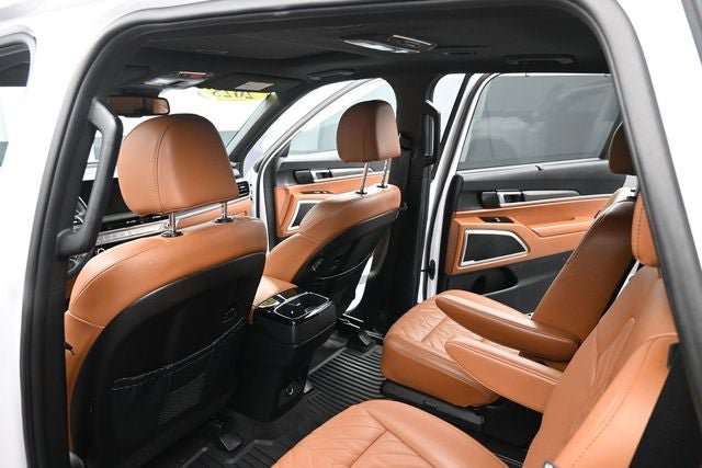 Used 2025 Kia Telluride EX X-Line AWD/4WD image 16