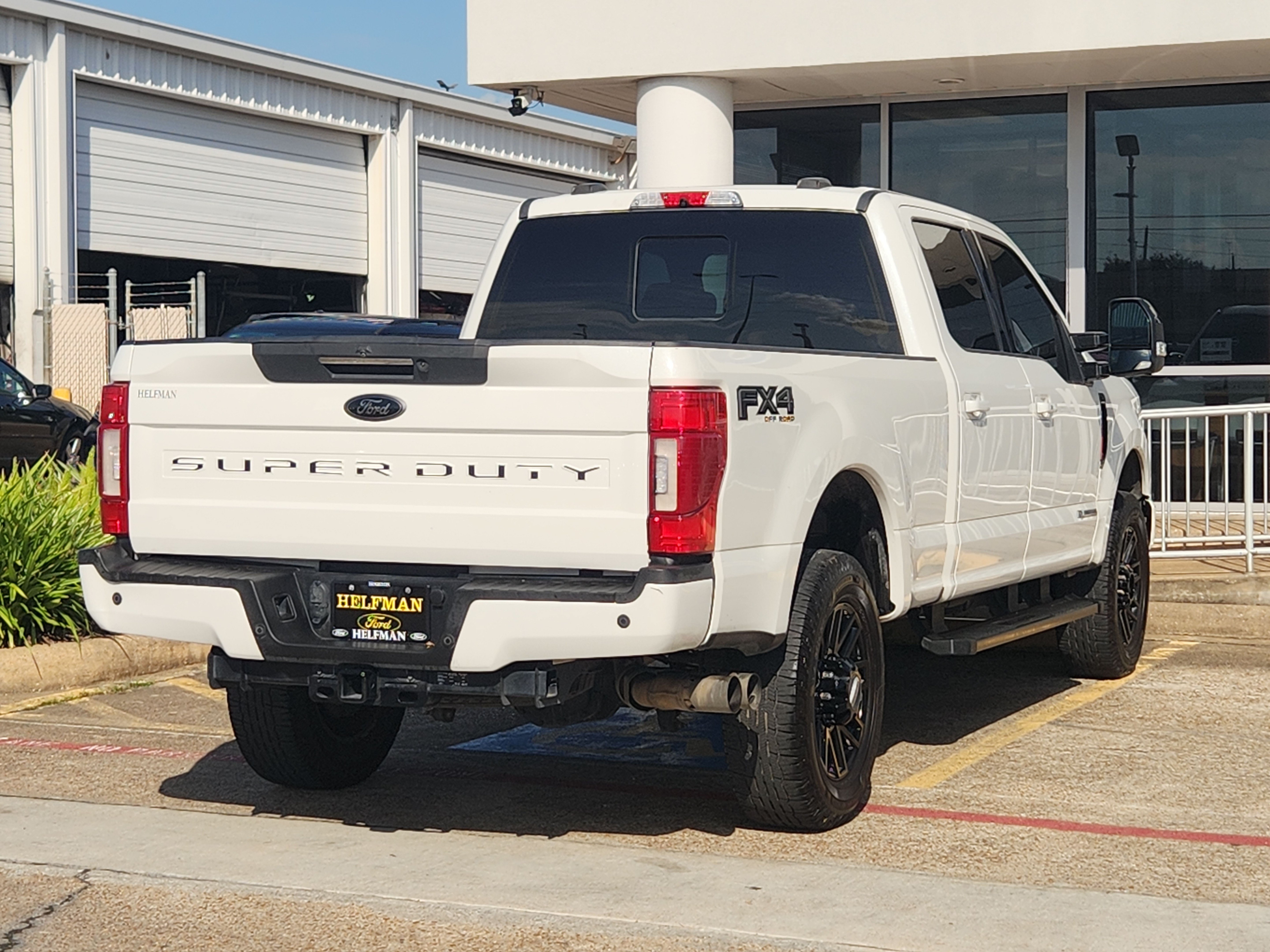 Certified 2022 Ford F250 Lariat w/ Lariat Ultimate Package AWD/4WD image 3