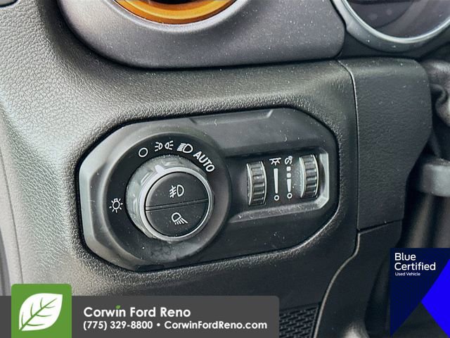 Used 2021 Jeep Gladiator Mojave w/ Trailer Tow Package image 15