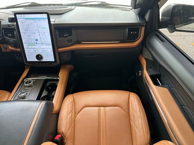 Certified 2023 Ford Expedition Platinum AWD/4WD image 13