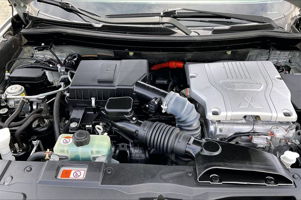 Used 2019 Mitsubishi Outlander SEL AWD/4WD image 9
