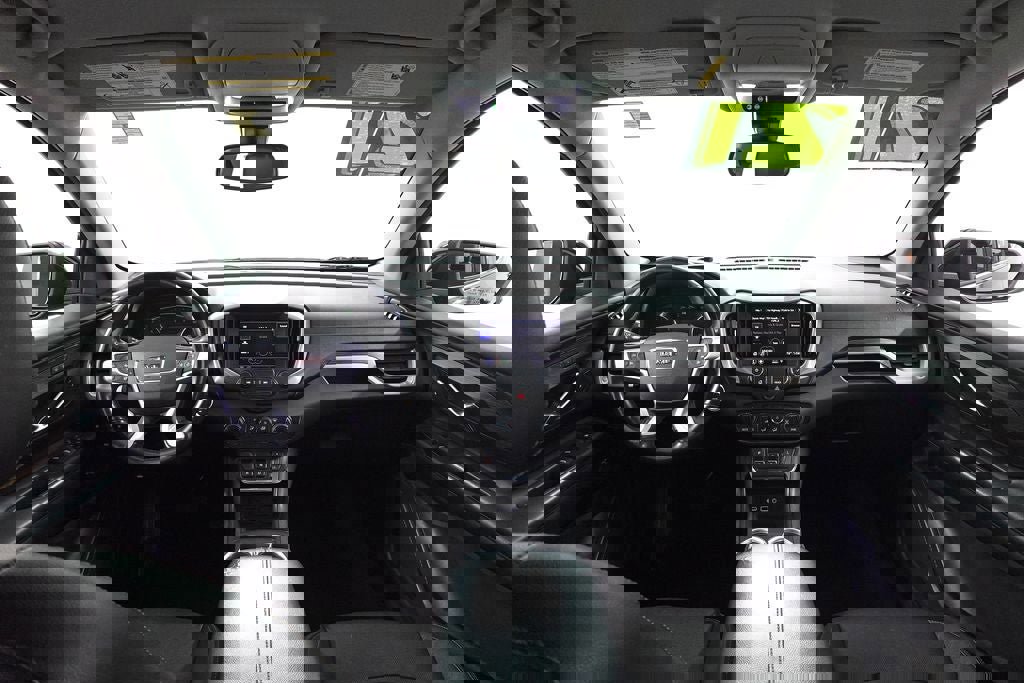 Used 2021 GMC Terrain SLT image 7