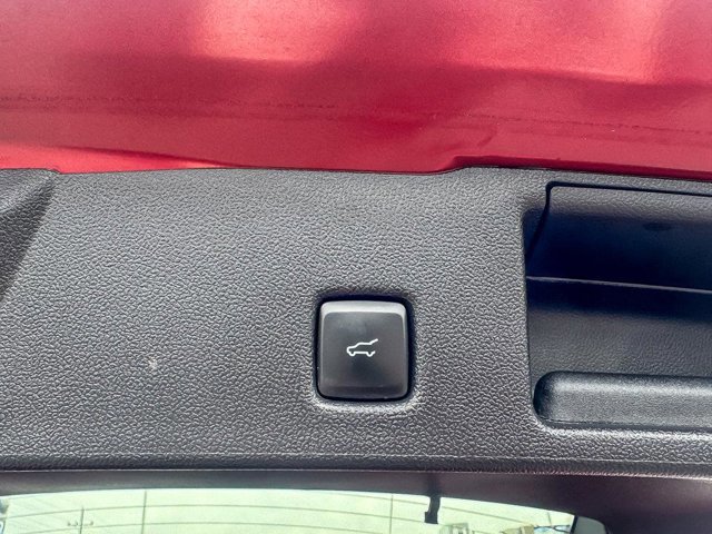 Certified 2024 Ford Escape ST-Line AWD/4WD image 27