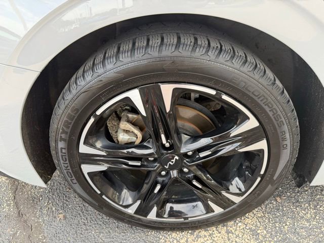 Used 2024 Kia K5 GT-Line w/ GT-Line Premium Package image 14