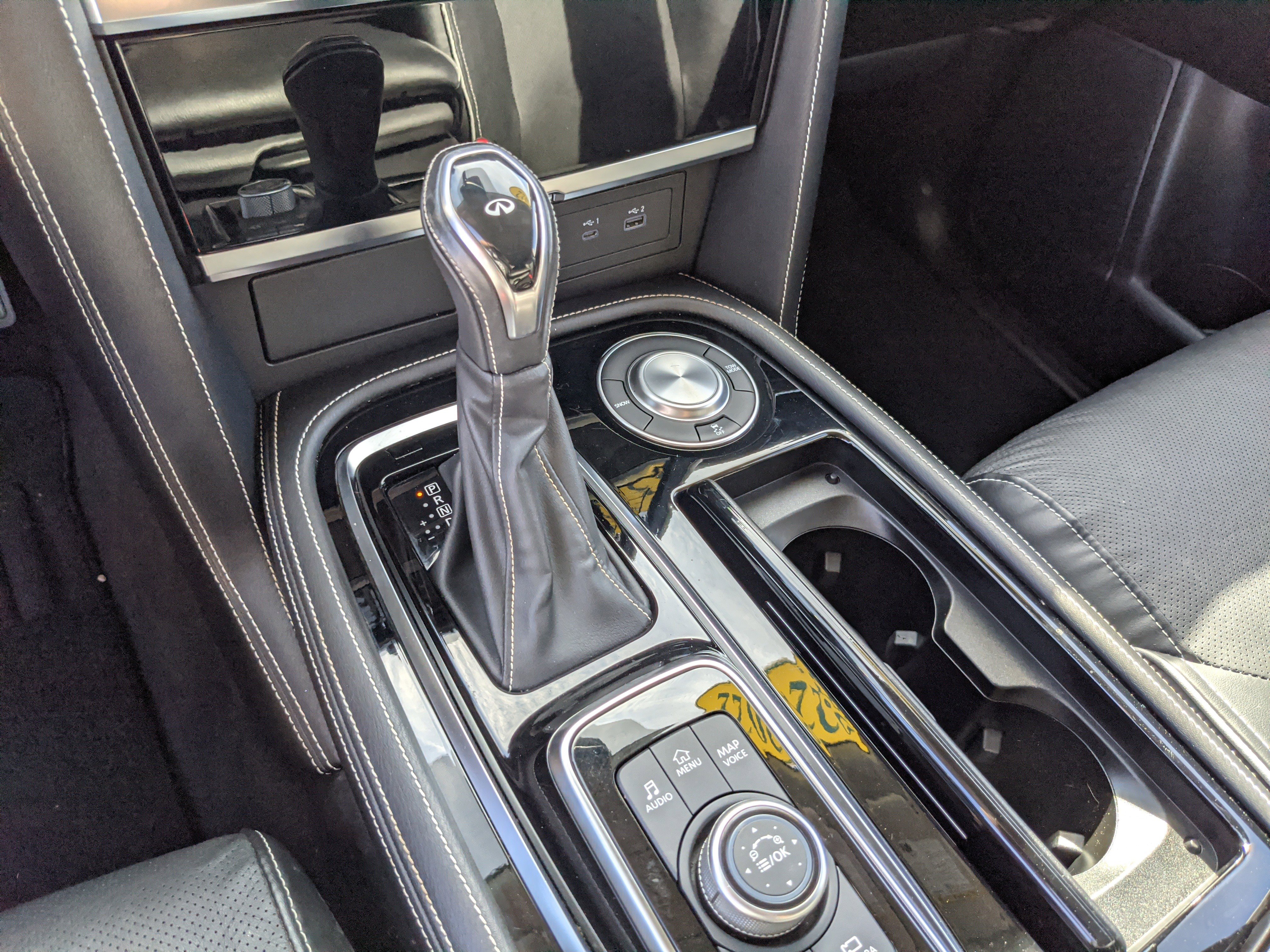 Used 2022 INFINITI QX80 Premium Select w/ Cargo Package image 27