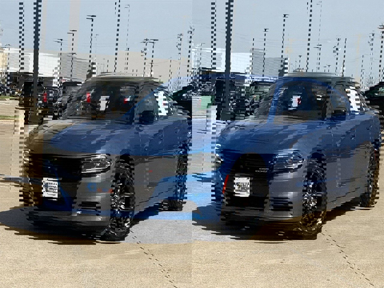 Used 2022 Dodge Charger SXT w/ Blacktop Package image 2