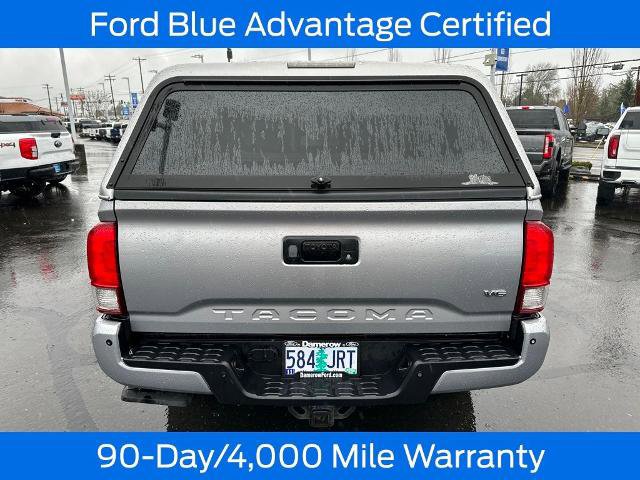Used 2017 Toyota Tacoma TRD Off-Road image 6