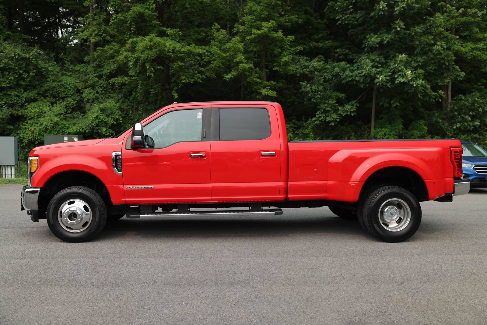 Certified 2017 Ford F350 Lariat w/ Chrome Package AWD/4WD image 3