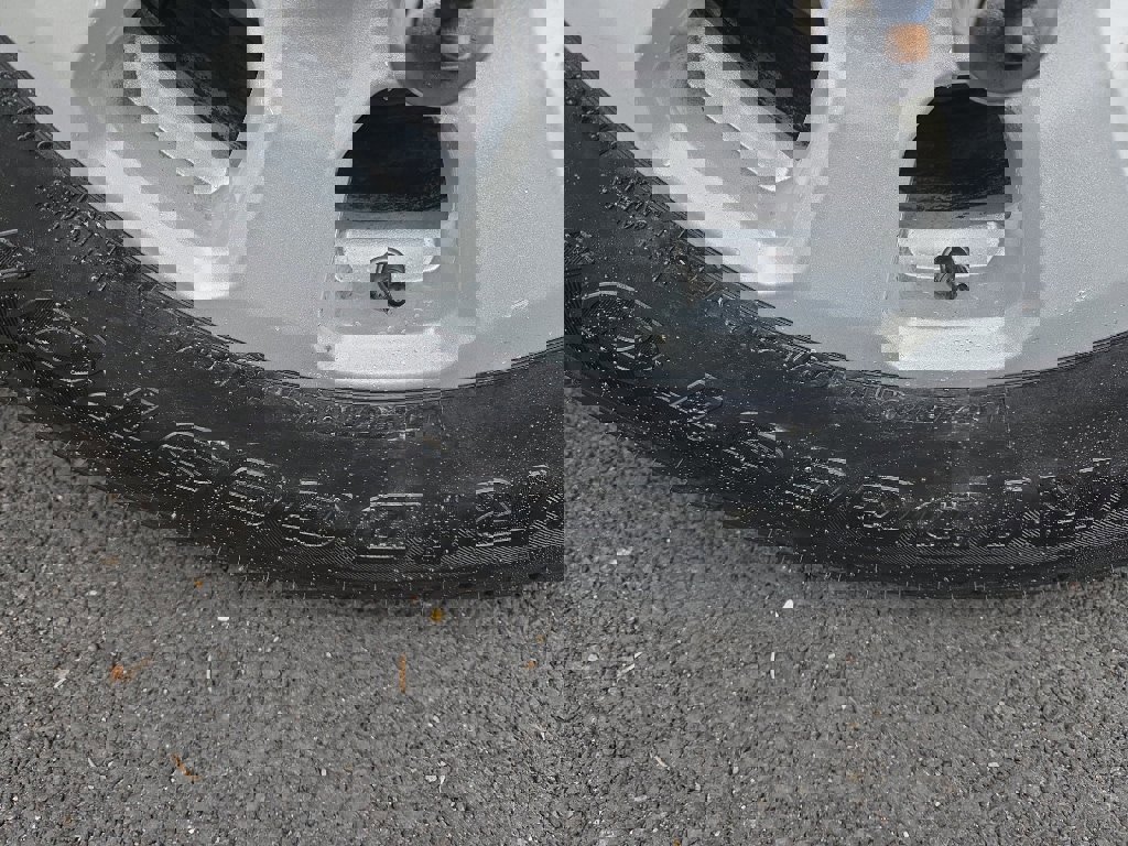 Certified 2024 Ford F350 XLT w/ FX4 Off-Road Package image 14