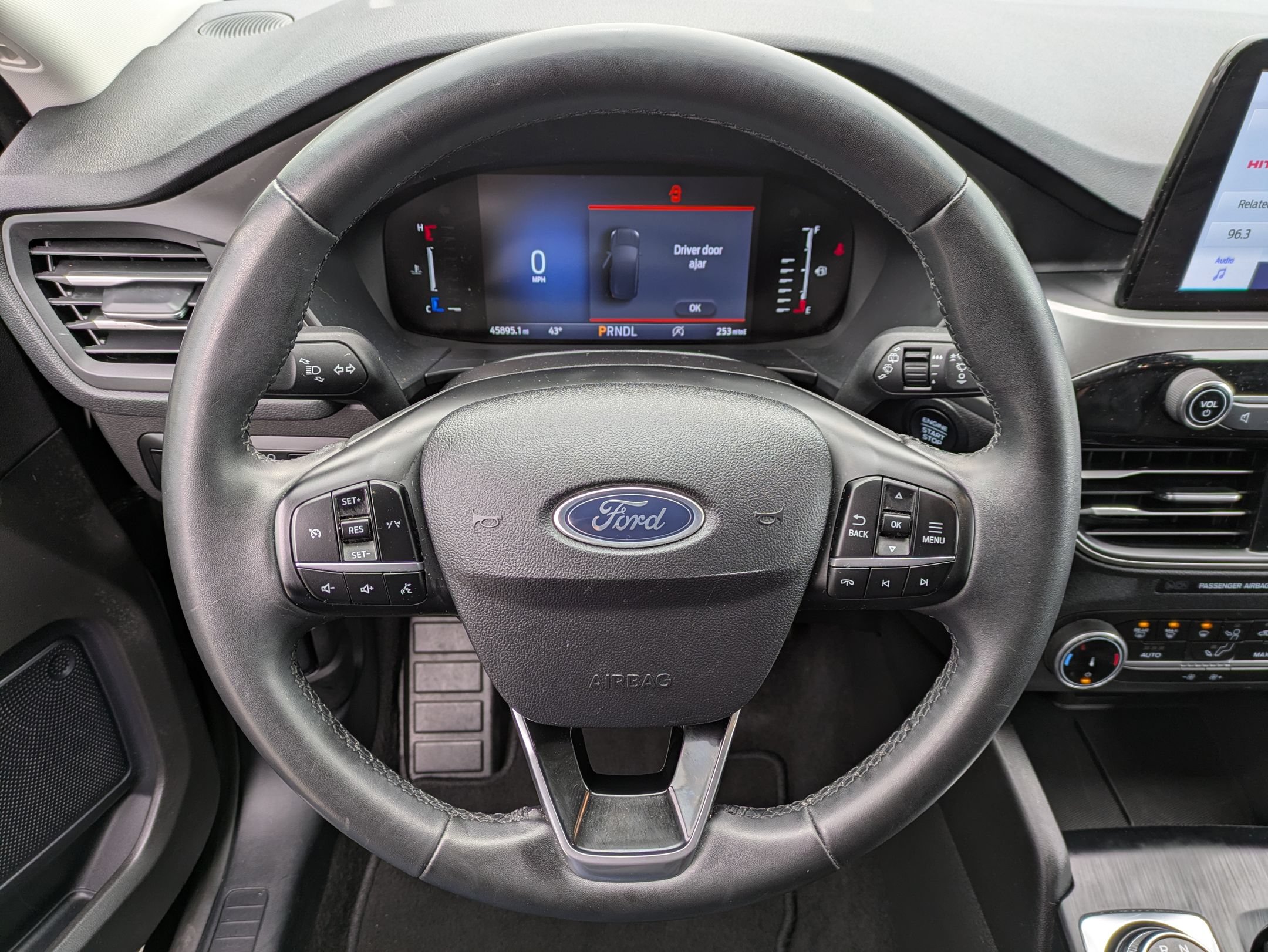 Certified 2024 Ford Escape Active FWD image 9