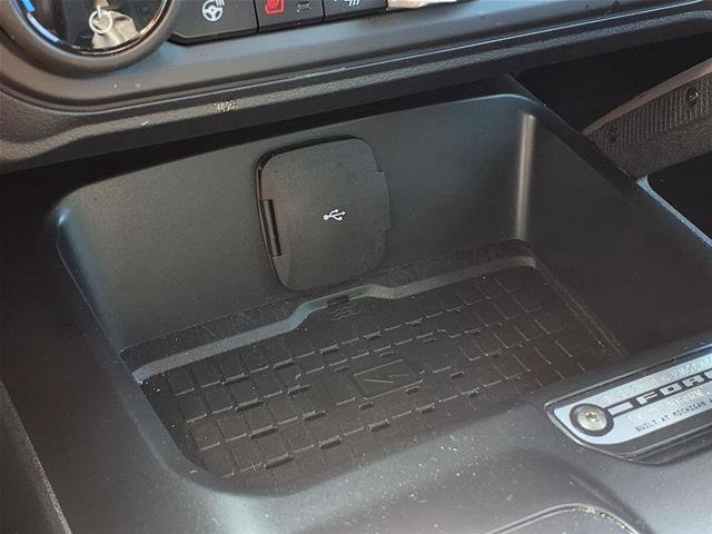 Certified 2024 Ford Bronco Outer Banks AWD/4WD image 9