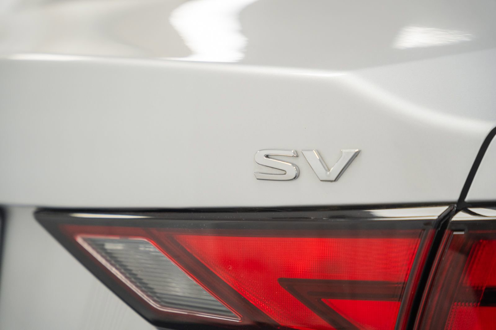 Used 2021 Nissan Sentra SV w/ Trunk Package FWD image 7