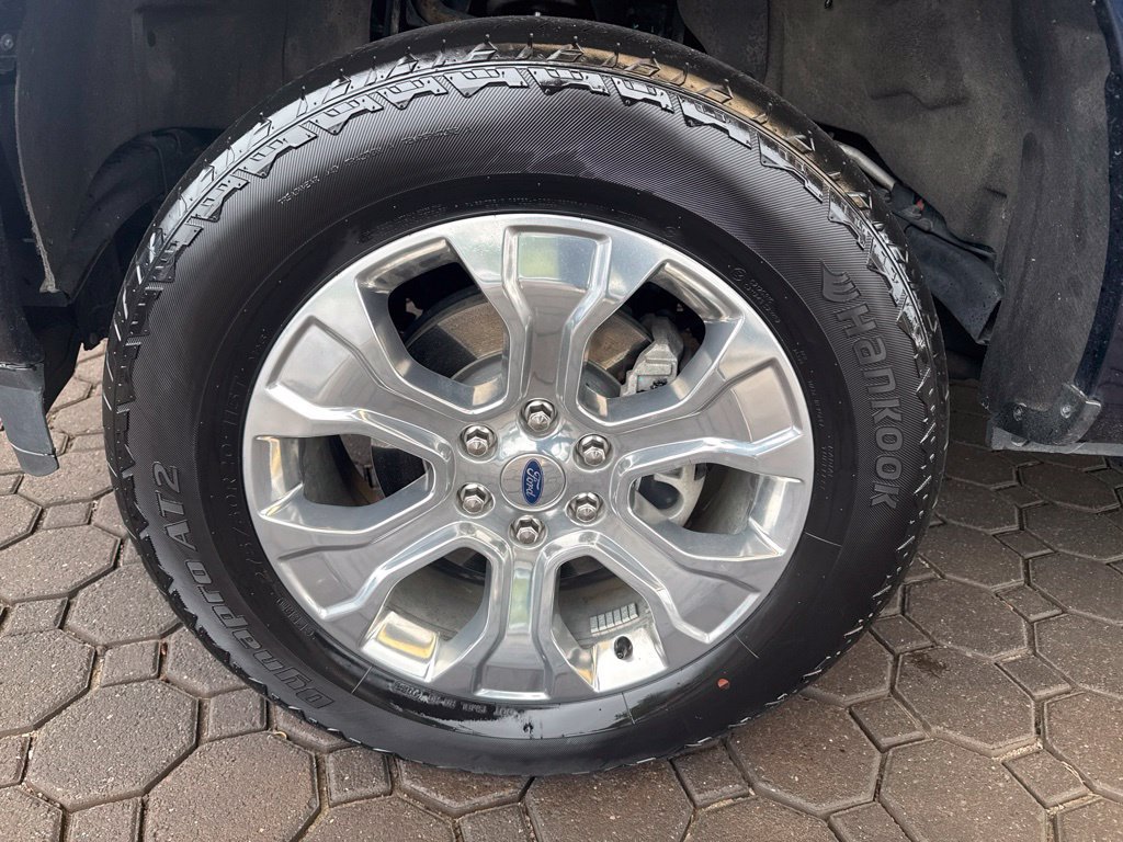 Certified 2022 Ford F150 Platinum w/ Equipment Group 701A High AWD/4WD image 11