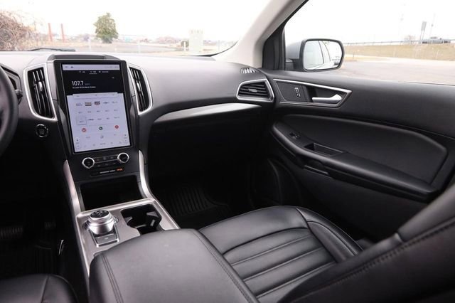 Certified 2024 Ford Edge SEL image 24