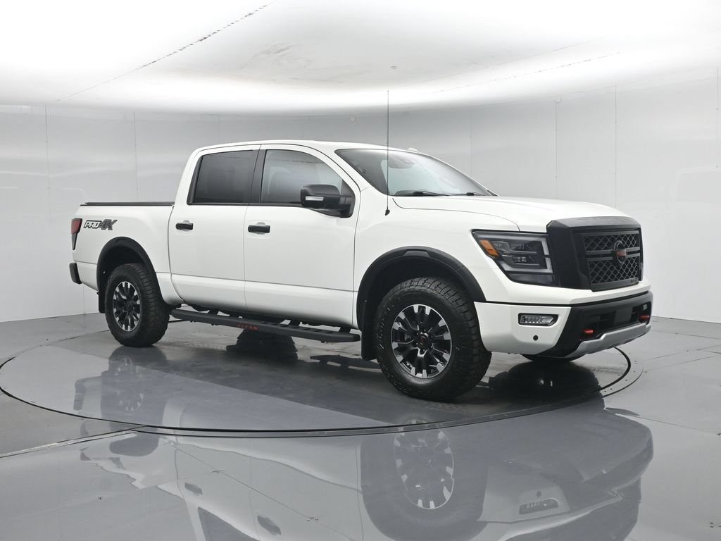 Used 2021 Nissan Titan PRO-4X w/ Pro-4x Convenience Package AWD/4WD image 27
