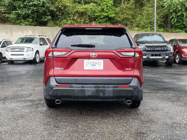 Used 2025 Toyota RAV4 XLE Premium AWD/4WD image 5