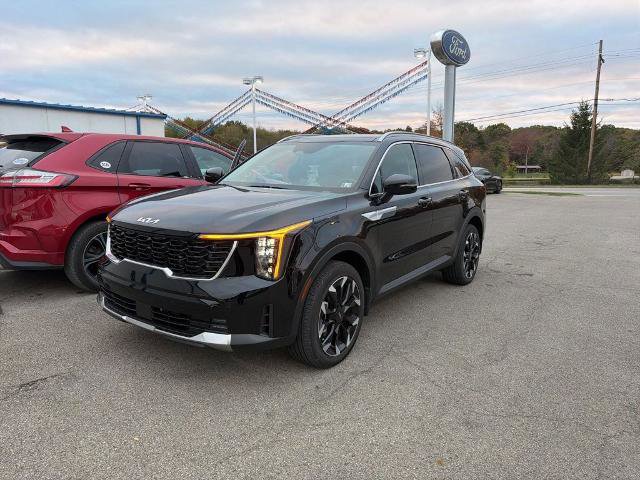 Used 2025 Kia Sorento EX w/ Panoramic Sunroof Package