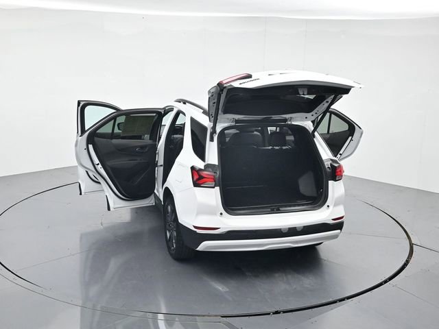 Used 2022 Chevrolet Equinox RS w/ LPO, Floor Liner Package FWD image 45