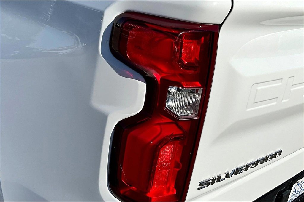 Used 2023 Chevrolet Silverado 1500 LTZ image 31