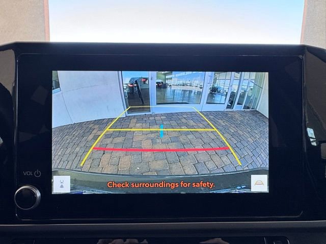 Used 2025 Toyota Camry LE FWD image 20