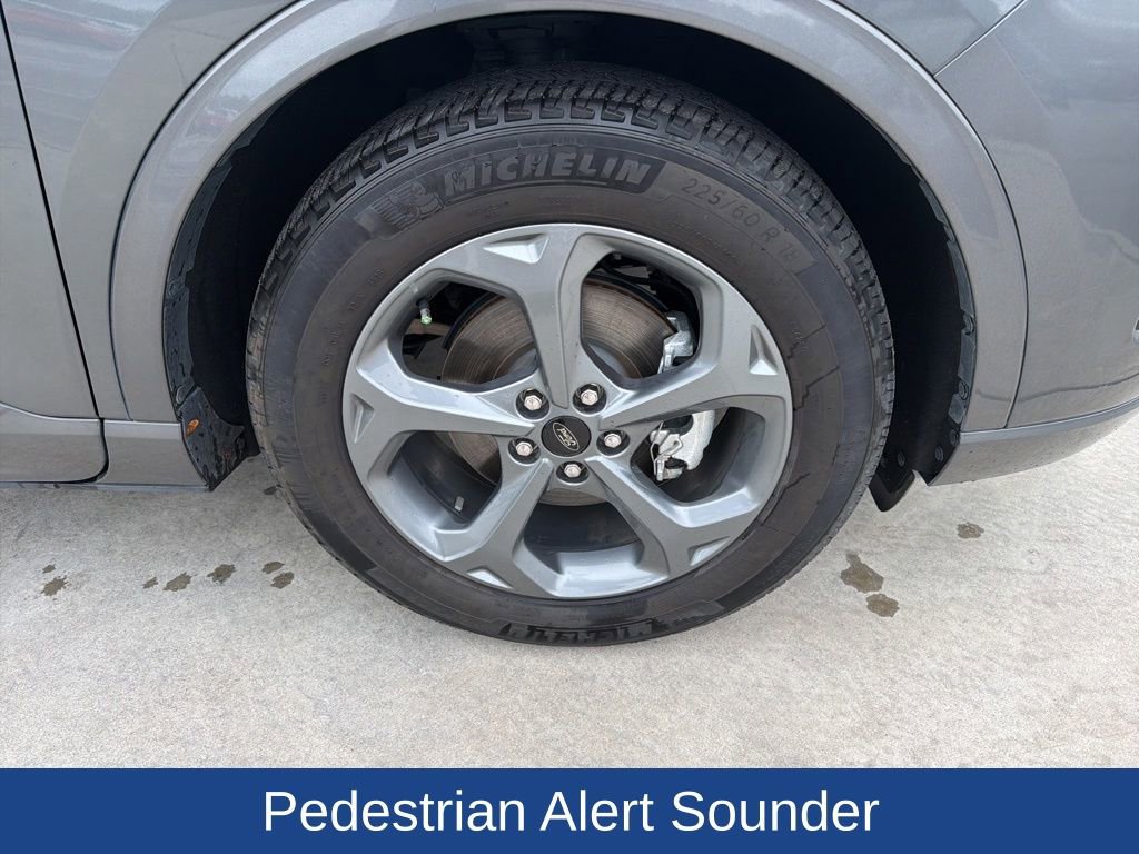Certified 2024 Ford Escape ST-Line w/ Equipment Group 301A image 12