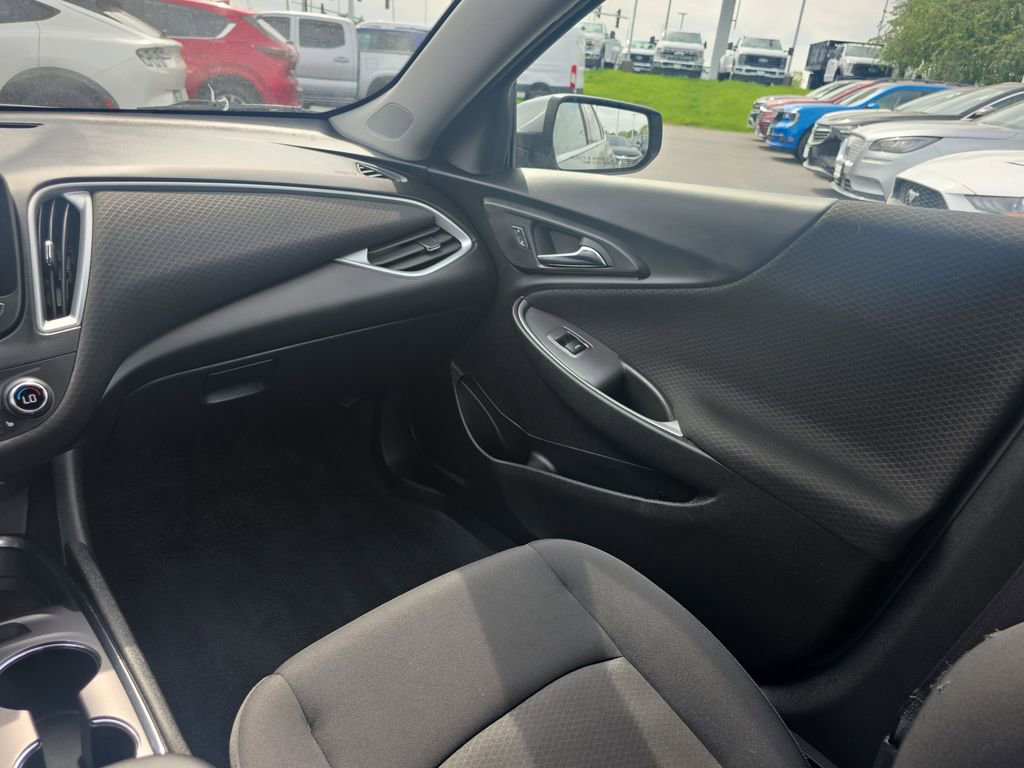 Used 2023 Chevrolet Malibu LT FWD image 22