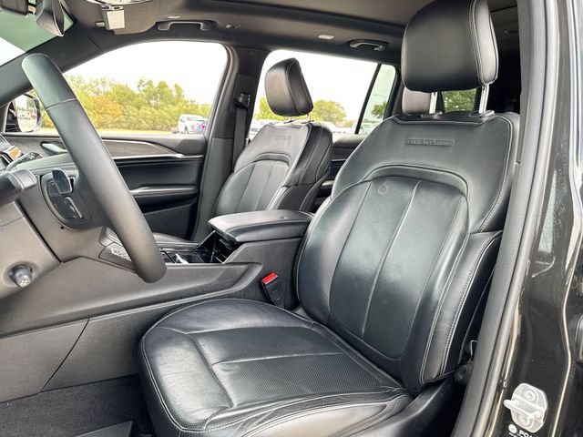 Used 2022 Jeep Grand Cherokee L Overland AWD/4WD image 11