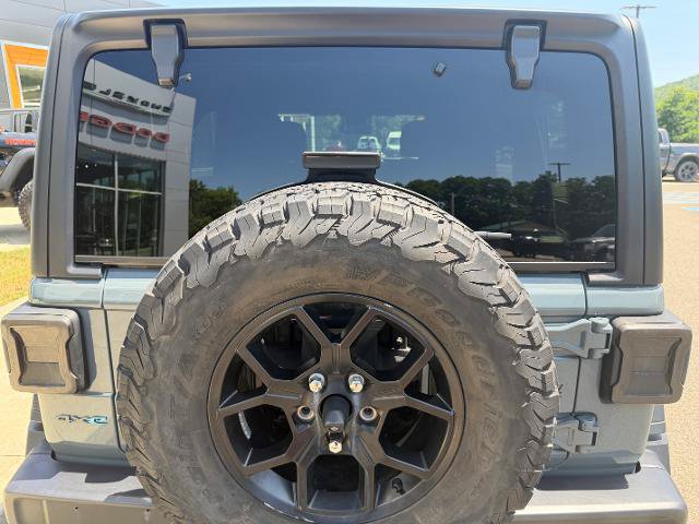 Used 2024 Jeep Wrangler Unlimited AWD/4WD image 6