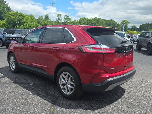 Certified 2022 Ford Edge SEL w/ Convenience Package AWD/4WD image 5