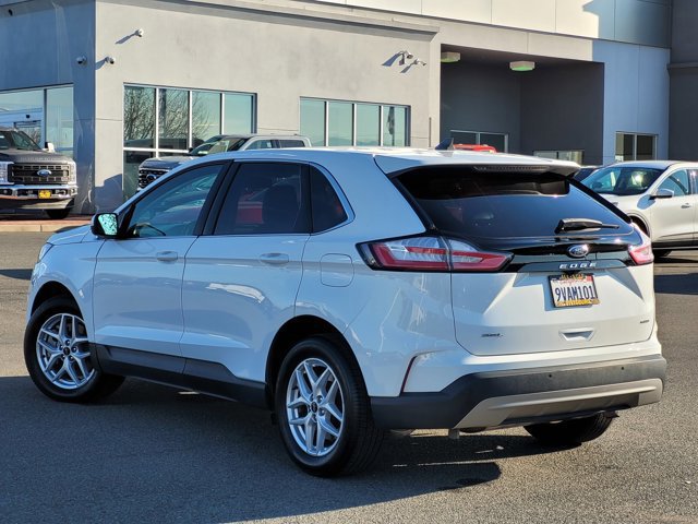 Certified 2023 Ford Edge SEL image 3