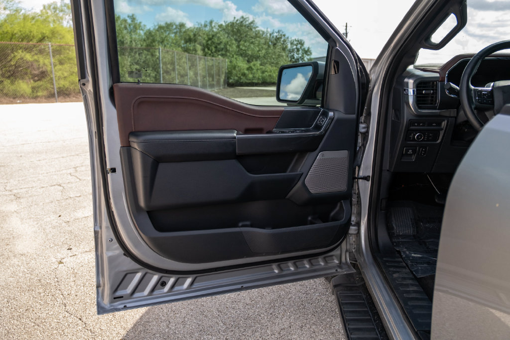 Certified 2022 Ford F150 Lariat AWD/4WD image 11