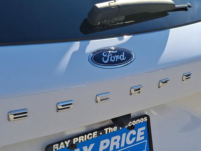 Certified 2023 Ford Escape ST-Line w/ Tech Pack #1 AWD/4WD image 31
