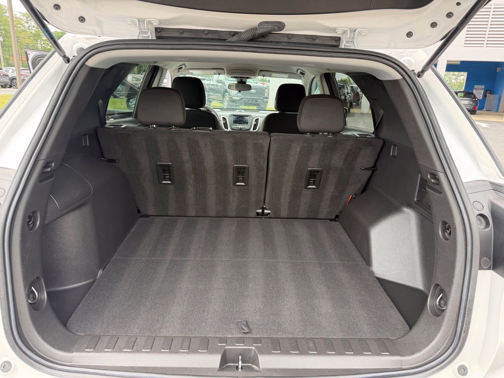 Used 2022 Chevrolet Equinox LT AWD/4WD image 16