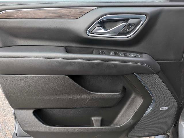 Used 2021 Chevrolet Tahoe Z71 w/ Z71 Off-Road Package image 17