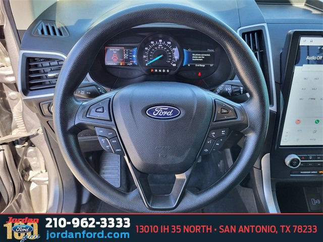 Certified 2022 Ford Edge SE image 25