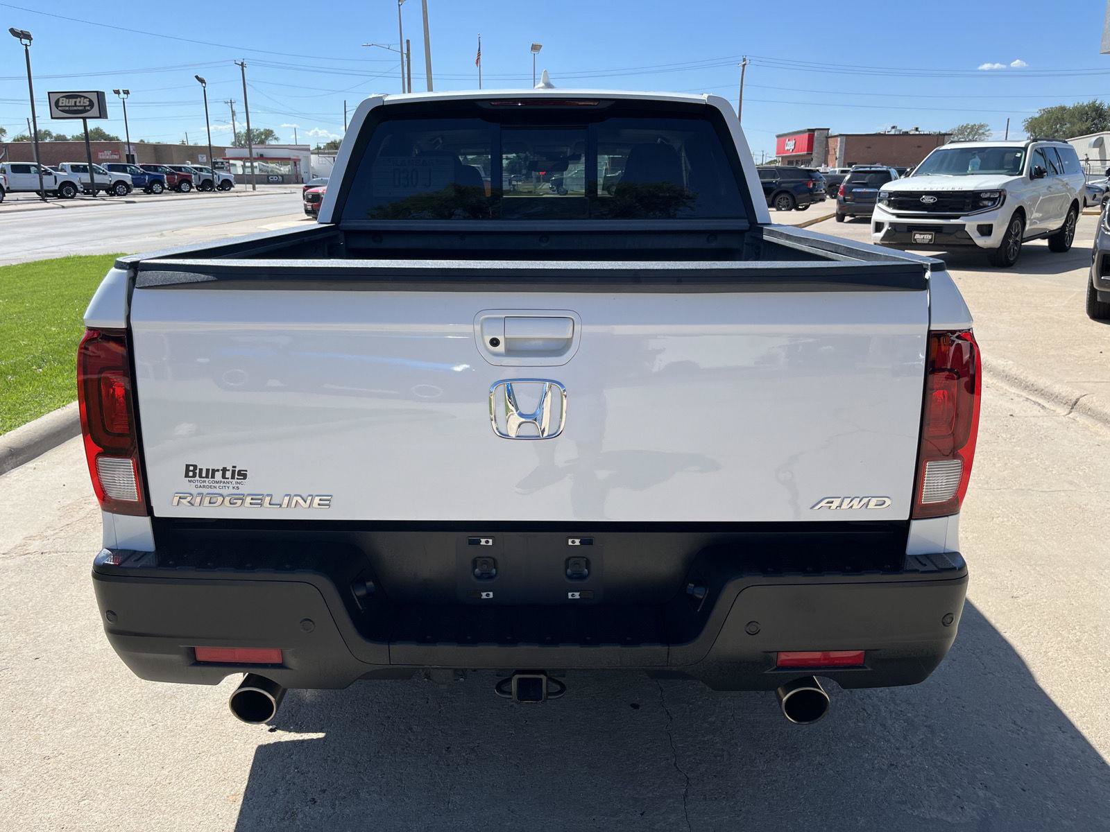 Used 2023 Honda Ridgeline RTL-E image 9