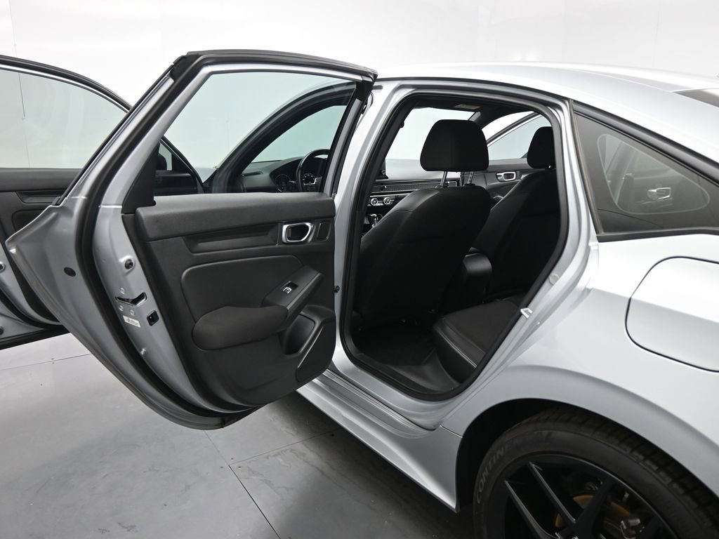 Used 2022 Honda Civic Sport image 14