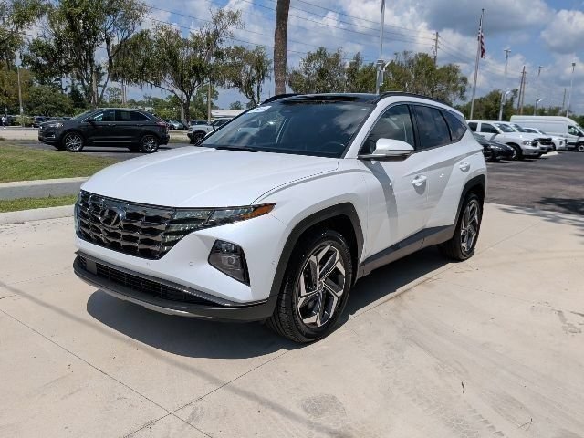 Used 2022 Hyundai Tucson Limited AWD/4WD image 13