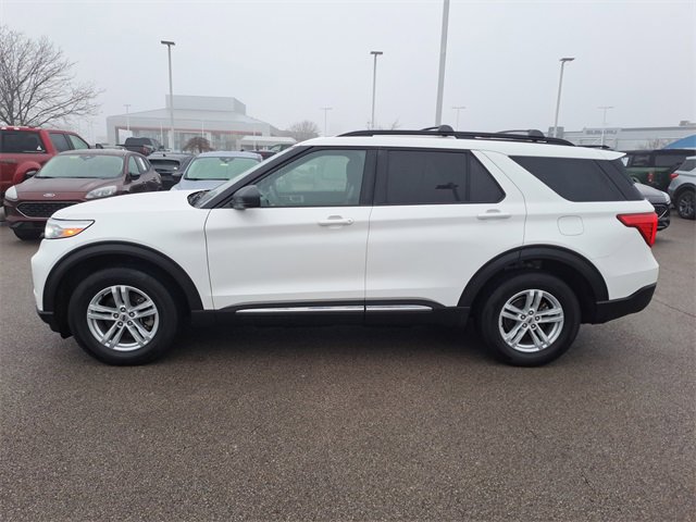Certified 2022 Ford Explorer XLT w/ Equipment Group 202A image 2