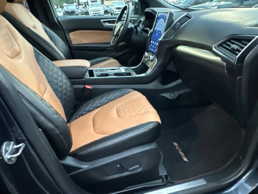 Certified 2024 Ford Edge Titanium w/ Titanium Elite Package AWD/4WD image 12